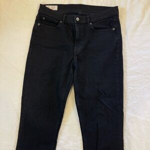 Gap black straight leg cropped jeans. New never worn